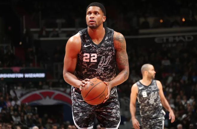 投篮和马刺 投篮和马刺